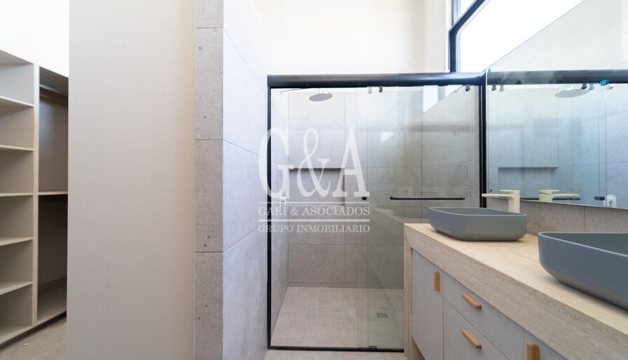 Casa en Venta Muraan | Solares