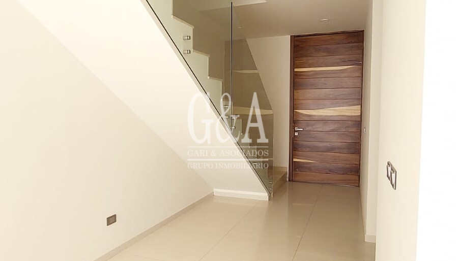 Bosques Vallarta Residencia en Venta