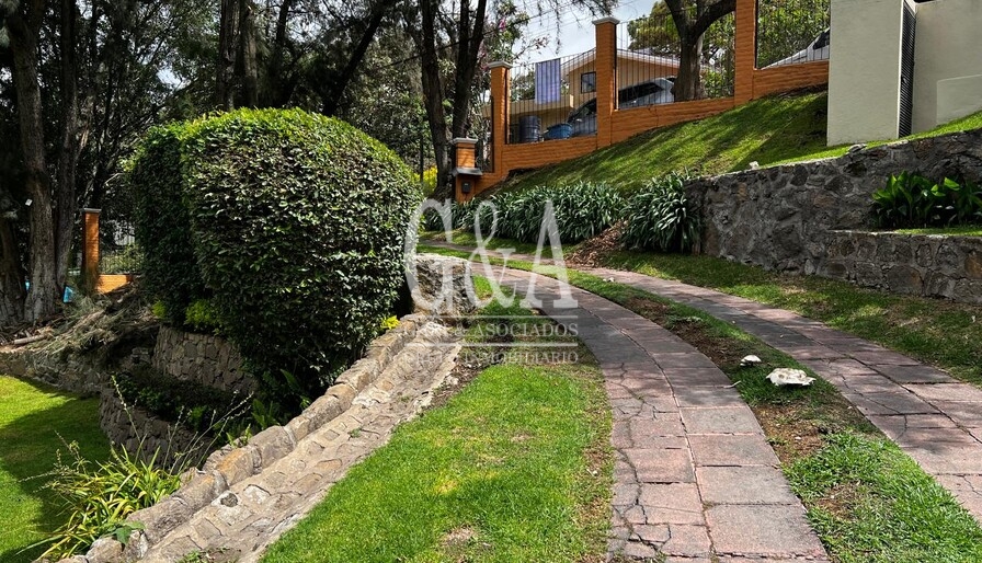 CASA EN RENTA EN PINAR DE LA VENTA
