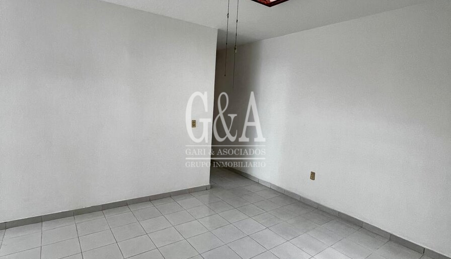 CASA EN VENTA EN ARCOS DE GUADALUPE