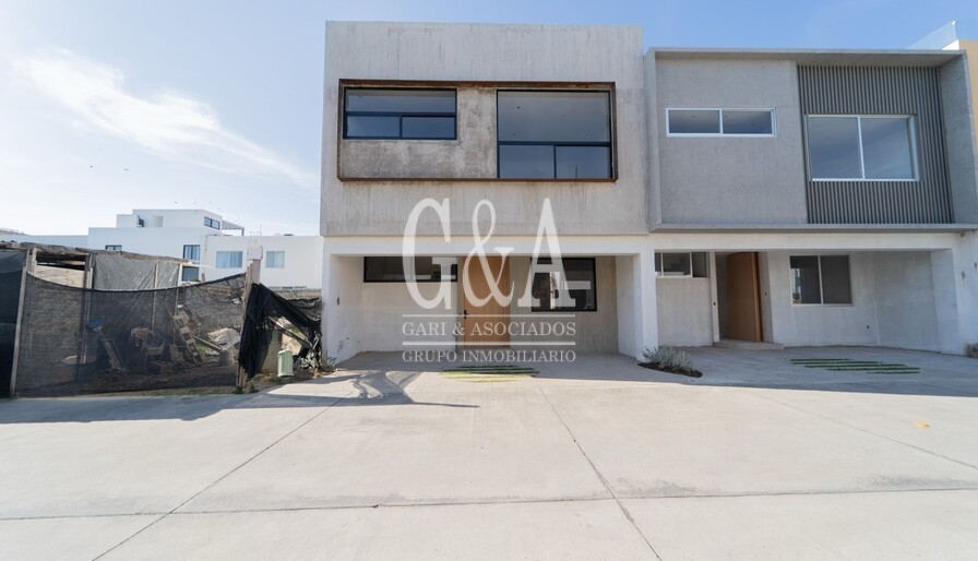 Casa en Venta Muraan | Solares