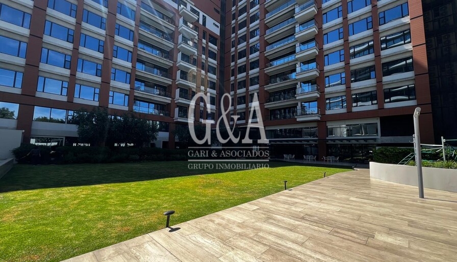 DEPARTAMENTO EN VENTA TORRE EMILE, ZONA REAL.