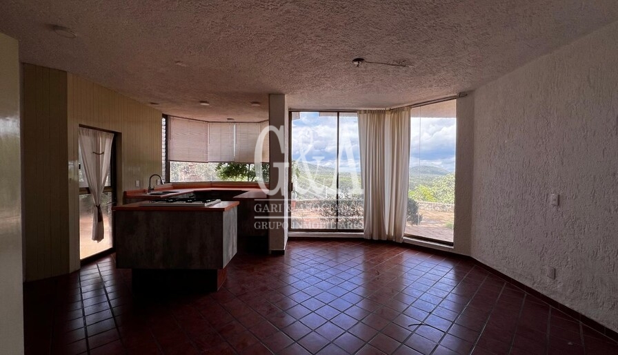CASA EN RENTA EN PINAR DE LA VENTA