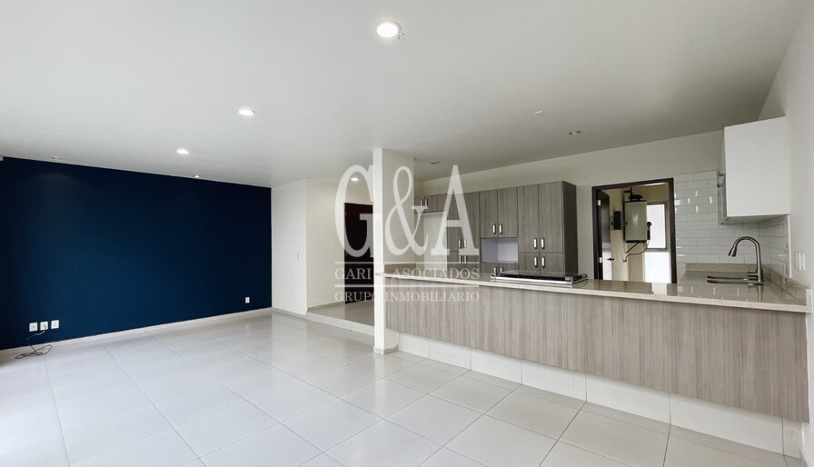 CASA EN RENTA EN SANTILLANA