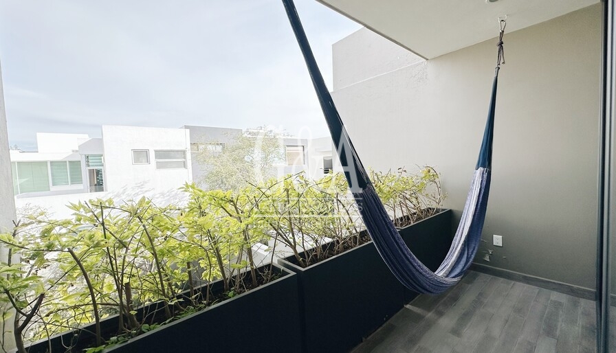 HERMOSA CASA EN OLIVOS RESIDENCIAL