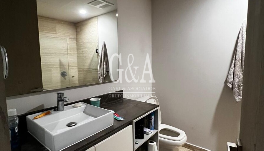 DEPARTAMENTO EN VENTA TORRE EMILE, ZONA REAL.