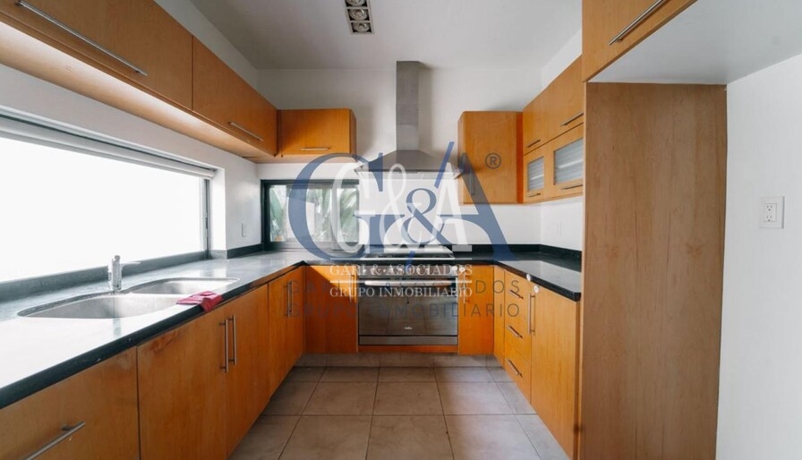 SOLARES RESIDENCIAL