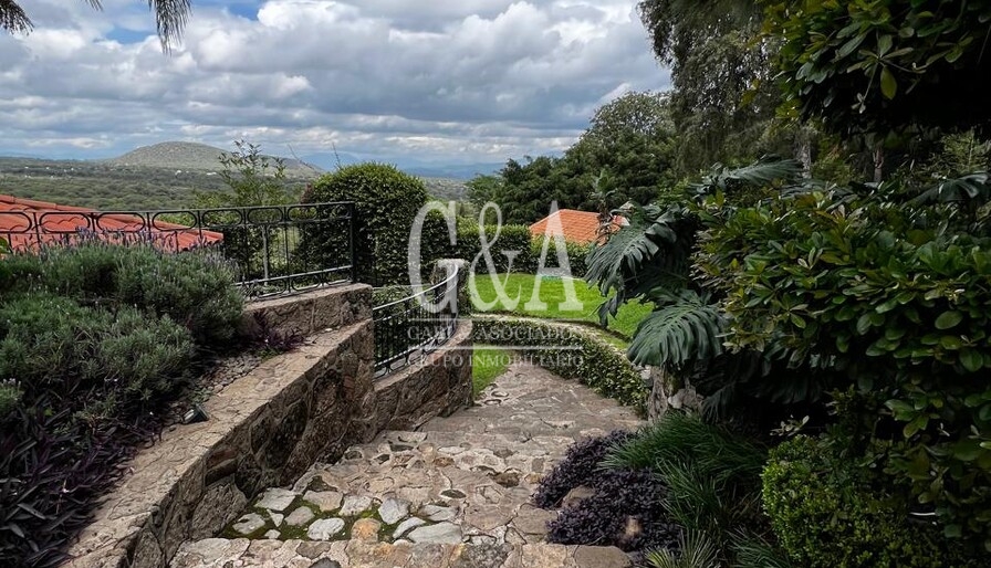CASA EN RENTA EN PINAR DE LA VENTA