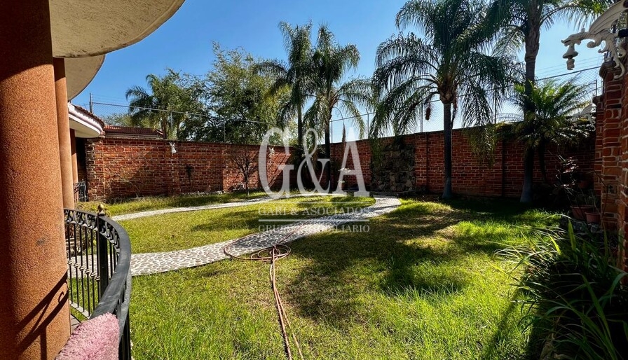 CASA EN VENTA EN EL PALOMAR