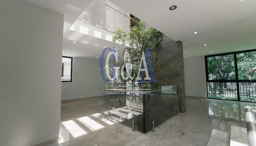 CASA EN VENTA EN COTO VENECIA
