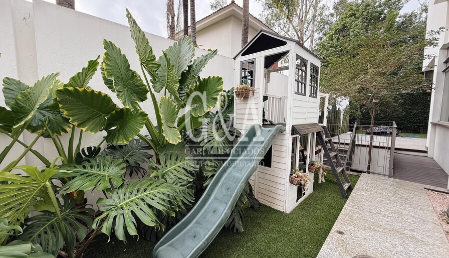 CASA EN VENTA VALLE REAL