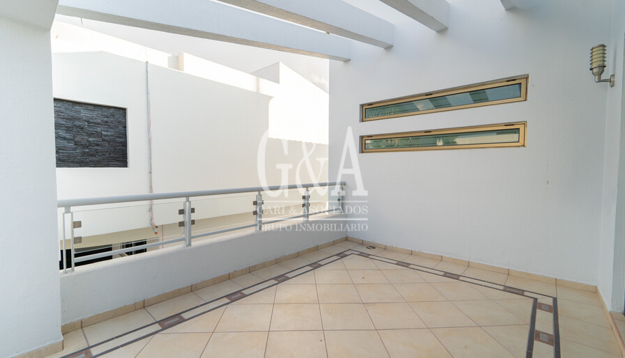 CASA EN VENTA VALLE REAL