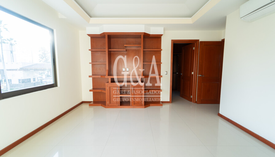 CASA EN VENTA VALLE REAL