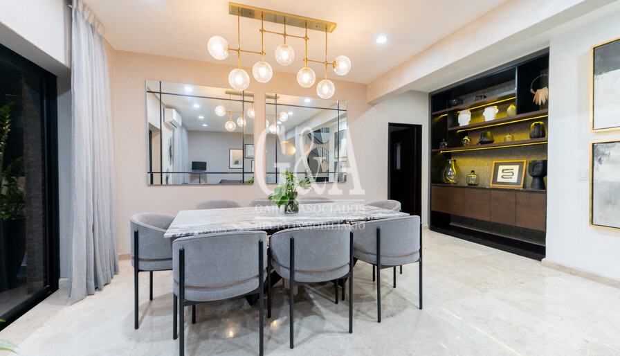 CASA EN VENTA AMUEBLADA EN VALLE REAL