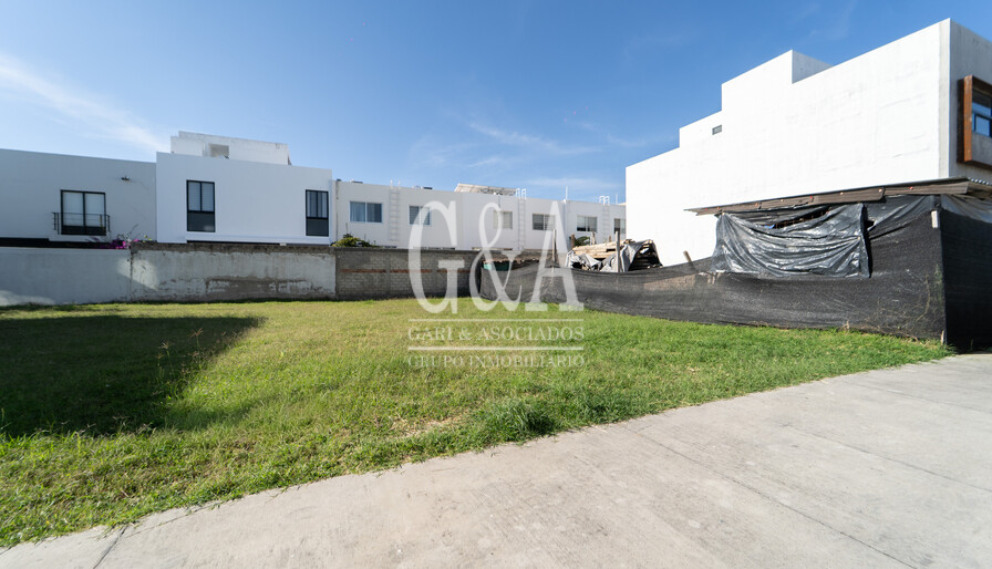 Terreno en Venta en Solares Coto Muraan