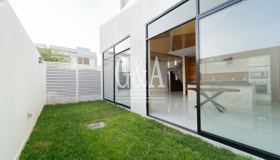 CASA EN VENTA  COTO 2 SOARE