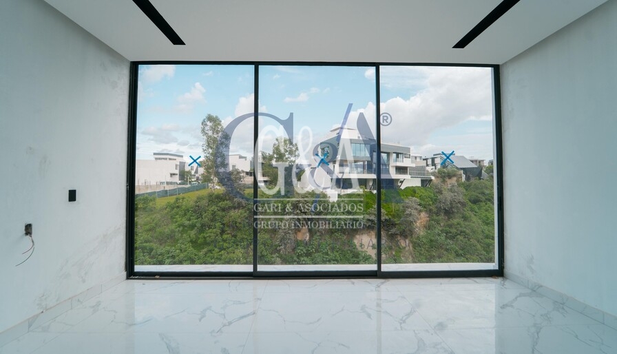 CASA EN VENTA PUERTA LAS LOMAS