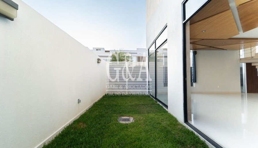 CASA EN VENTA  COTO 2 SOARE