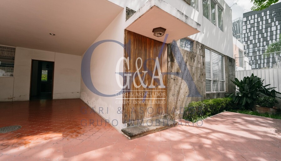 CASA EN VENTA EN PROVIDENCIA