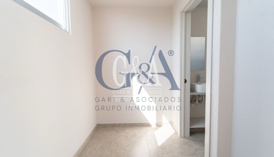 CASA EN VENTA SOLARES, SANTILLANA RESIDENCIAL