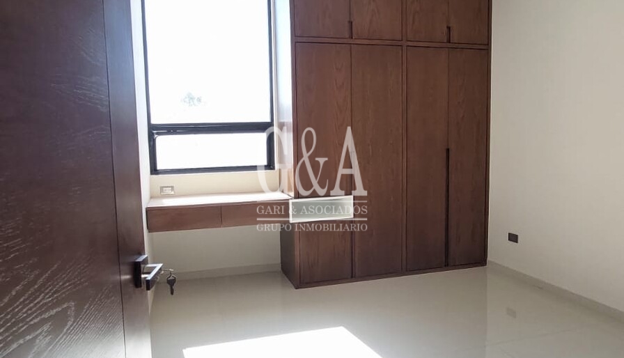 Bosques Vallarta Residencia en Venta
