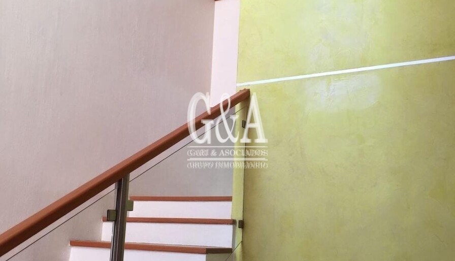 CASA EN VENTA EN OLIVOS RESIDENCIAL