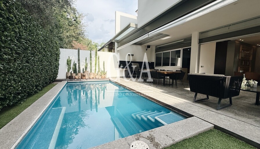 CASA EN VENTA VALLE REAL