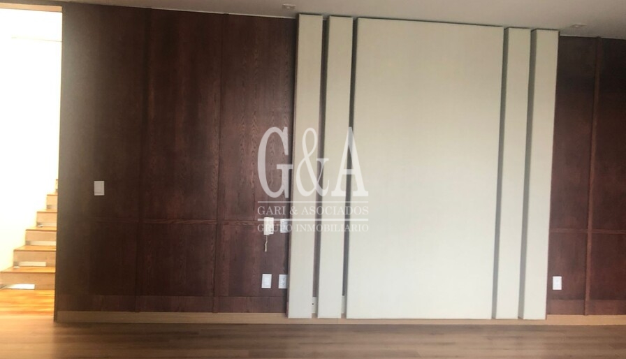 Puerta Las Lomas Residencia en Venta