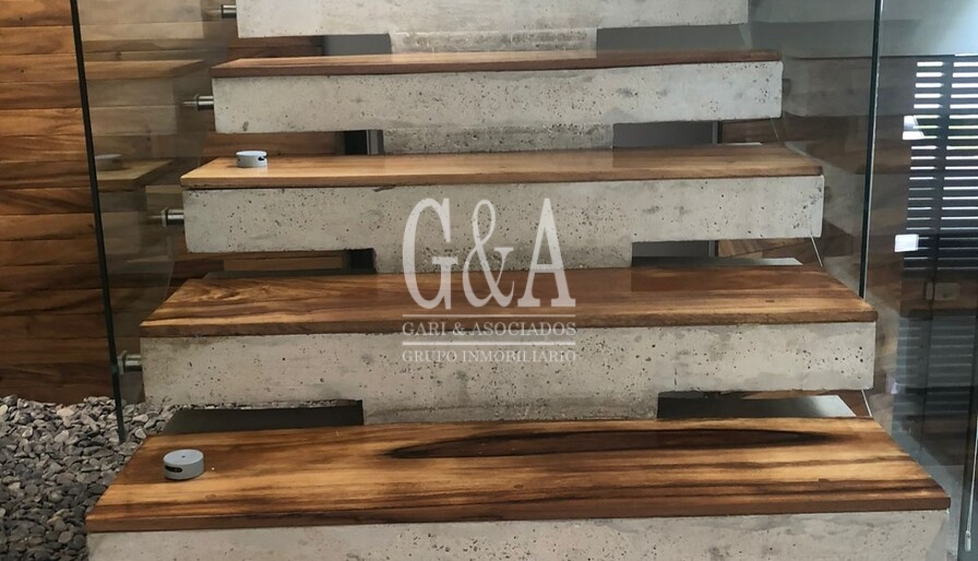 Puerta Las Lomas Residencia en Renta