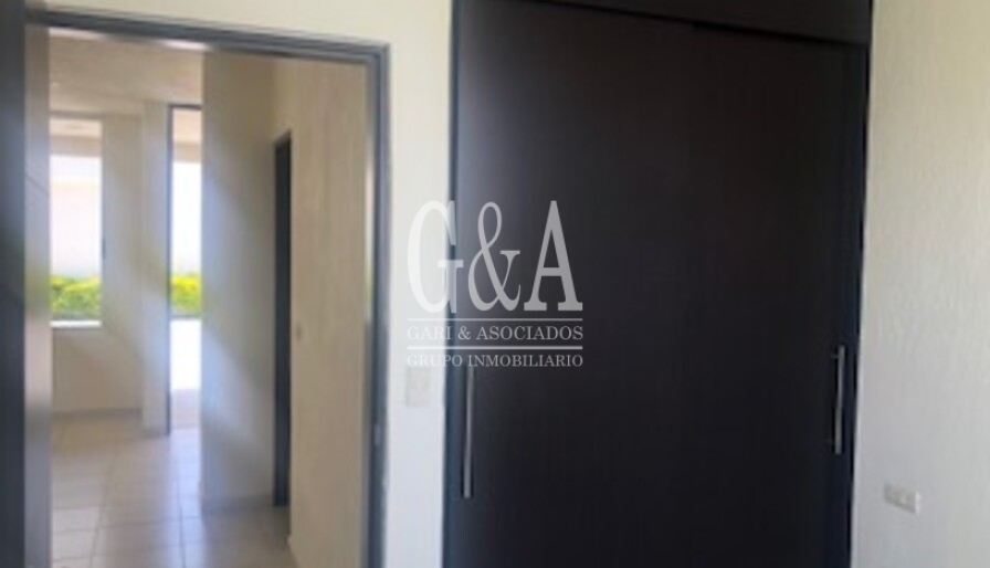 Bonita Residencia en Sotopark