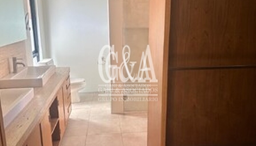 SOLARES RESIDENCIAL