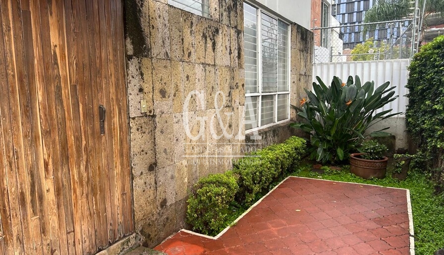CASA EN VENTA EN PROVIDENCIA