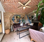 CASA EN VALLE REAL FRENTE APARQUE