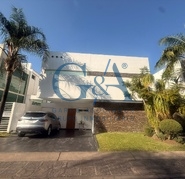 CASA EN VENTA VALLE REAL