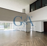 RESIDENCIA EN RENTA EN COLINAS DE SAN JAVIER.