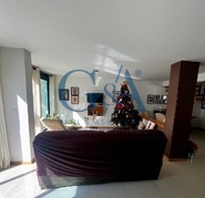 CASA EN VENTA DENTRO DE COTO EN BOSQUES DE SANTA ANITA