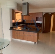 EXCELENTE CASA EN ROYAL COUNTRY