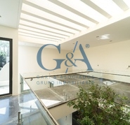 CASA EN VENTA EN VALLE REAL SOBRE AVENIDA