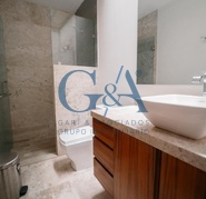 Casa en Venta en Valle Real  San Arturo Norte