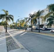 TERRENO EN SERVIDOR PUBLICO SOBRE VALLE DE ATEMAJAC