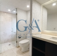 RESIDENCIA EN RENTA EN COLINAS DE SAN JAVIER.