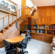 CASA EN VENTA VALLE REAL SOBRE AVENIDA