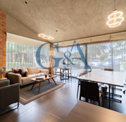 CASA EN VENTA VALLE REAL SOBRE AVENIDA