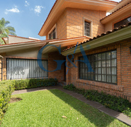 CASA EN VENTA VALLE REAL SOBRE AVENIDA
