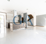 CASA EN RENTA SANTILLANA COTO 1