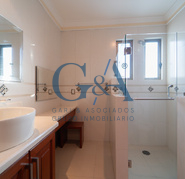 CASA EN VENTA VALLE REAL