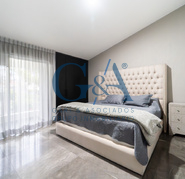 CASA EN VENTA AMUEBLADA EN VALLE REAL