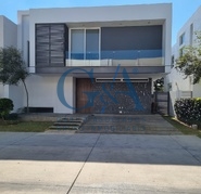 LA TOSCANA 2  CASA EN RENTA