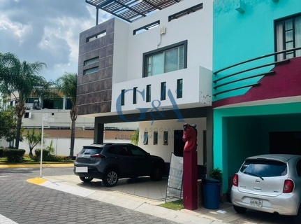 CASA VENTA EN VALDEPEÑAS