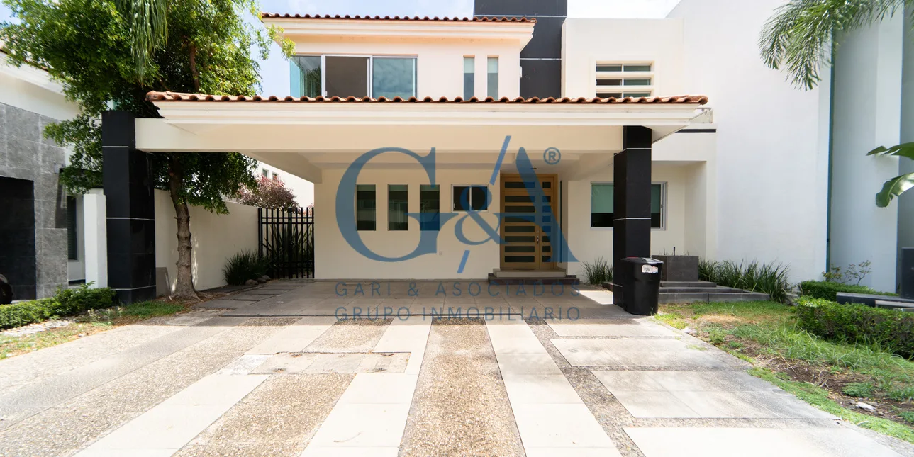 CASA EN RENTA VALLE REAL COTO LAS ROSAS
